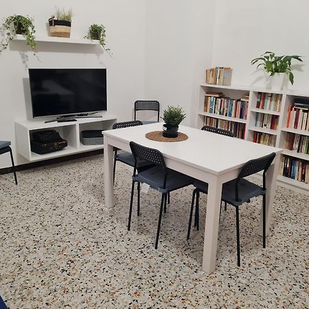 Centro-Mare House Mq 80 Apartment Termoli Bagian luar foto